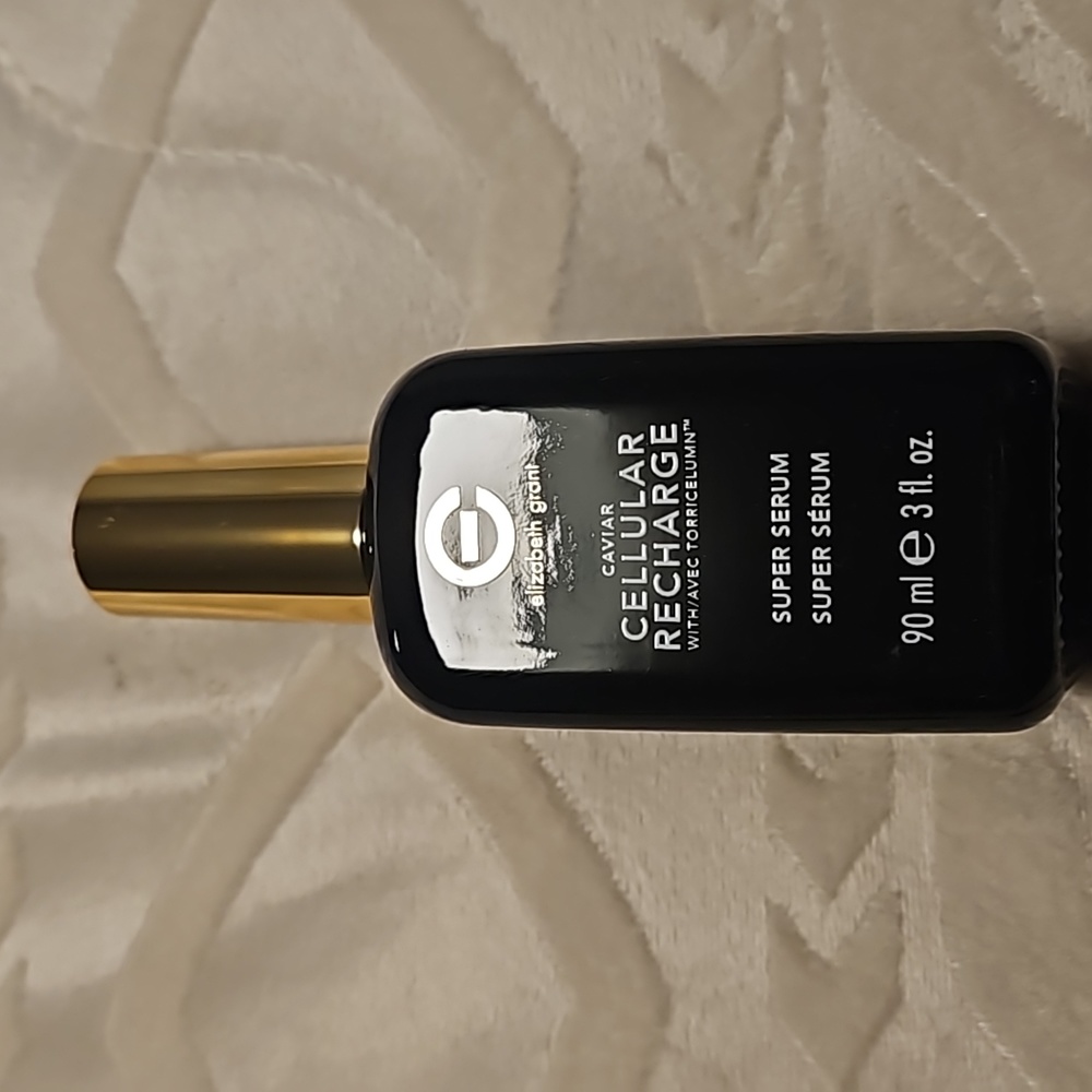 Elizabeth Grant Caviar Cellular recharge with Torricelumn Super Serum 90ml
